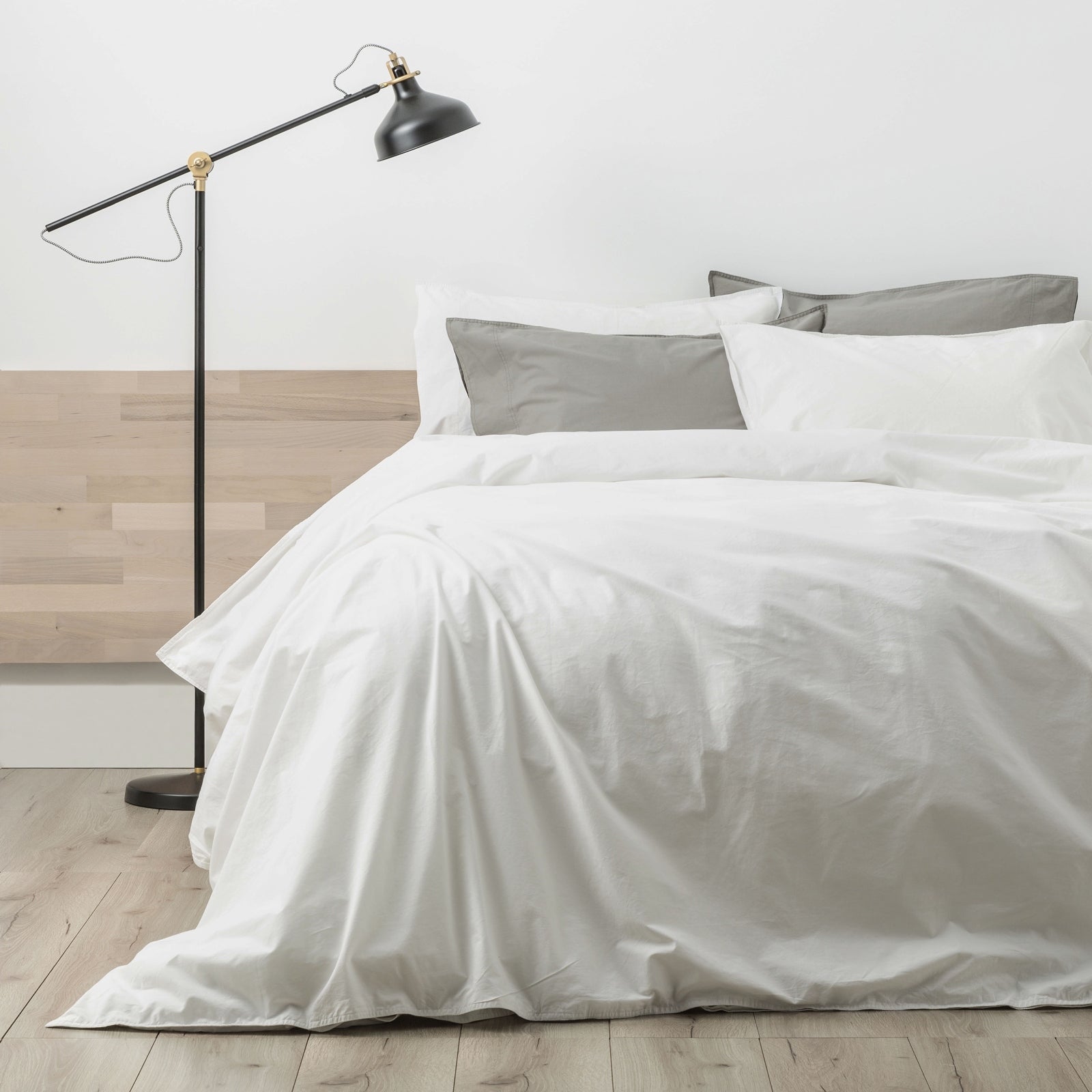 Lorimer 300TC Stone Washed White Quilt Cover Set by Renee Taylor Queen
