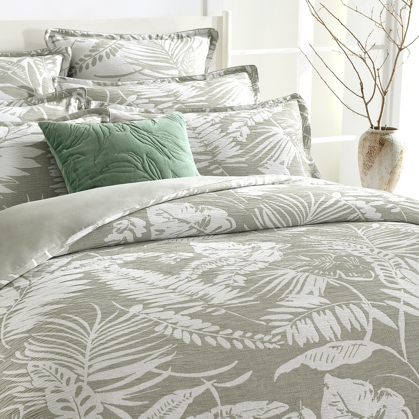 Palm Tree Jacquard Sage Green Quilt Cover Set by Renee Taylor Super King