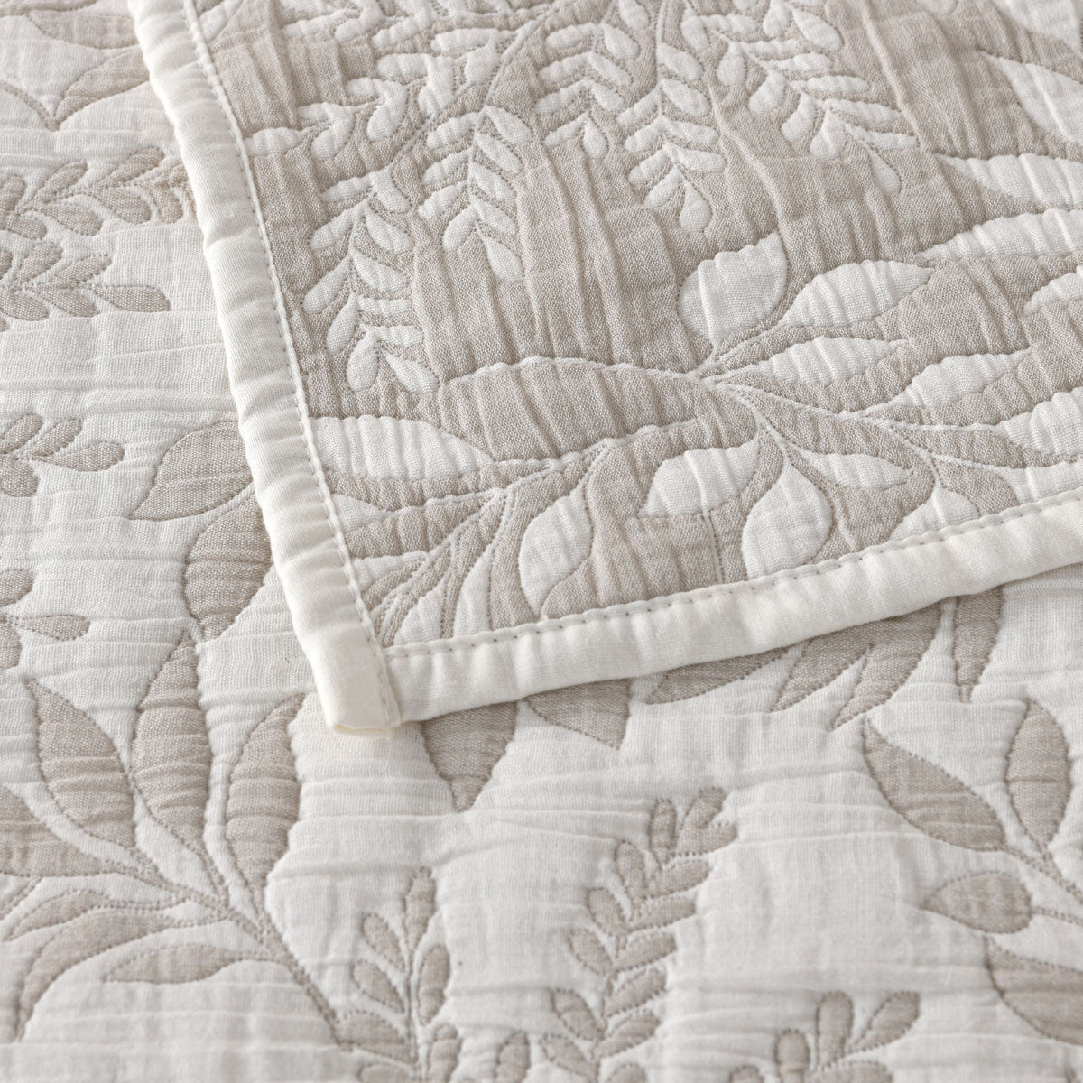 Ameila Stone Jacquard Quilted Foliage Bedspread Set Super King