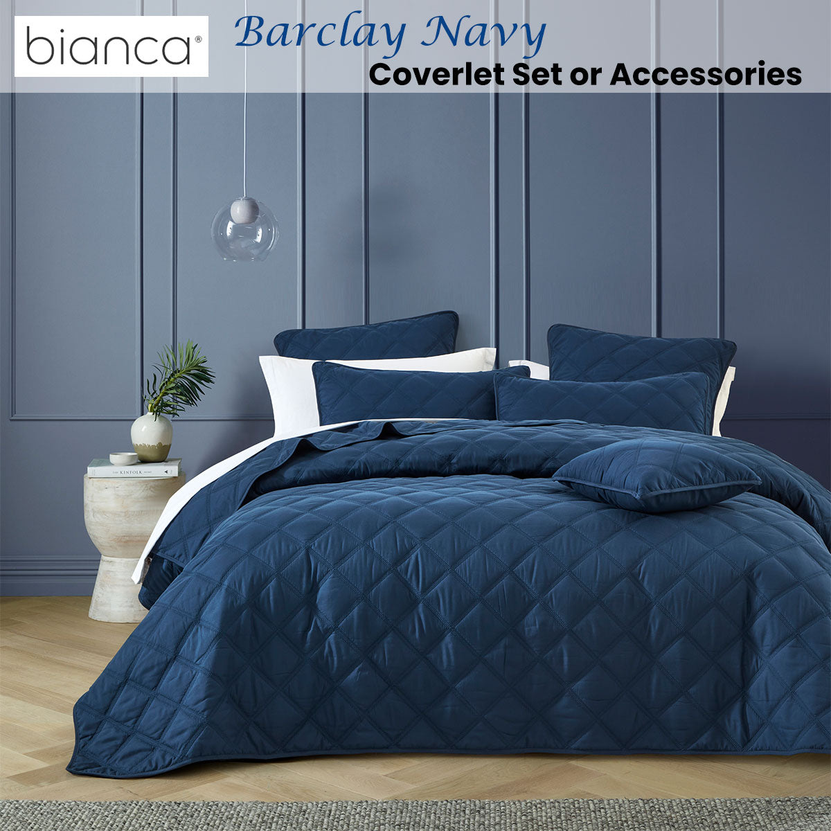 Barclay Navy Coverlet Set Queen/King