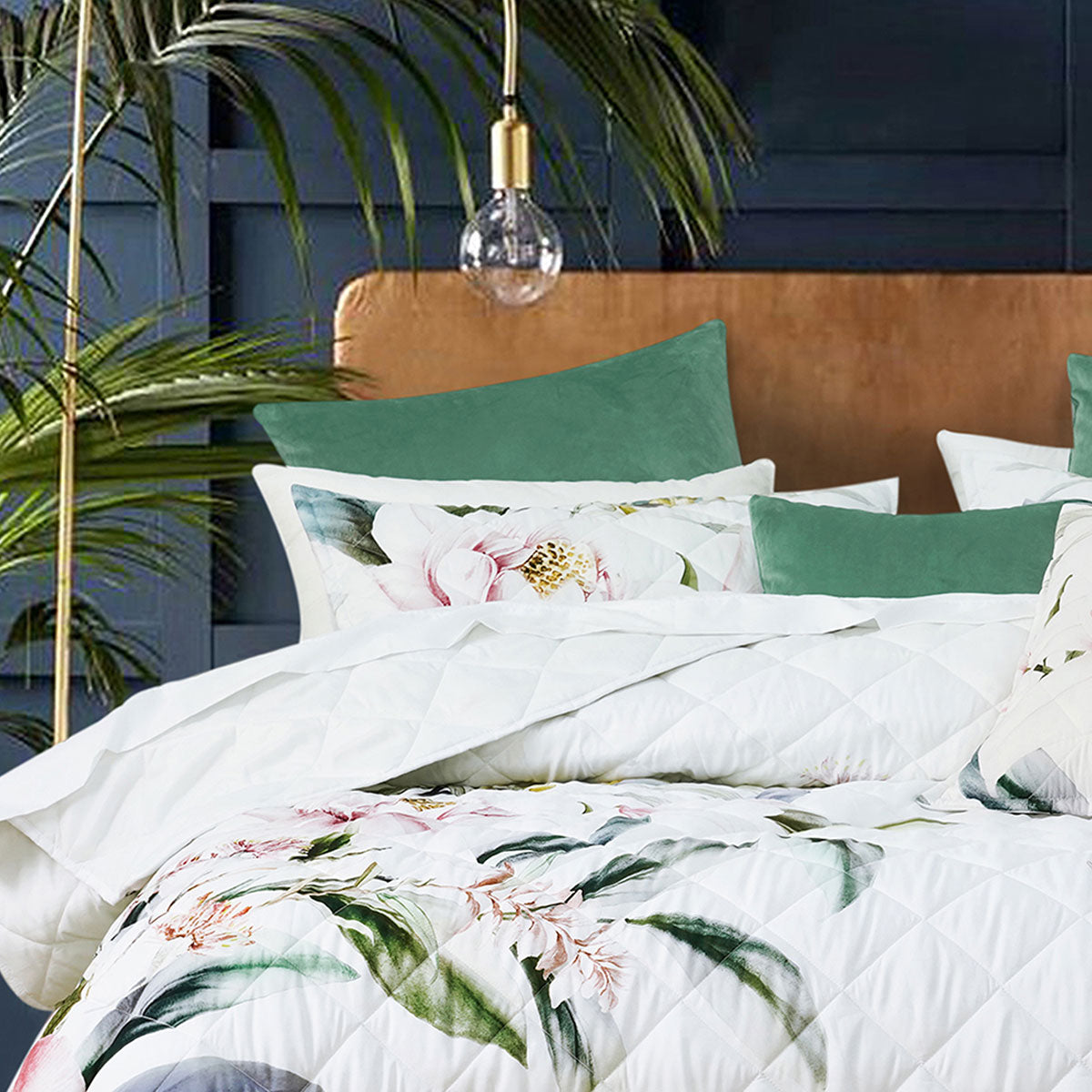 Indi White Polyester Coverlet Set Single/Double