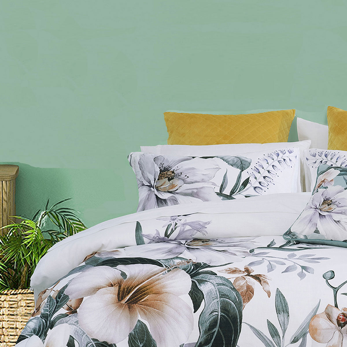 Chiquita Cotton Quilt Cover Set Queen