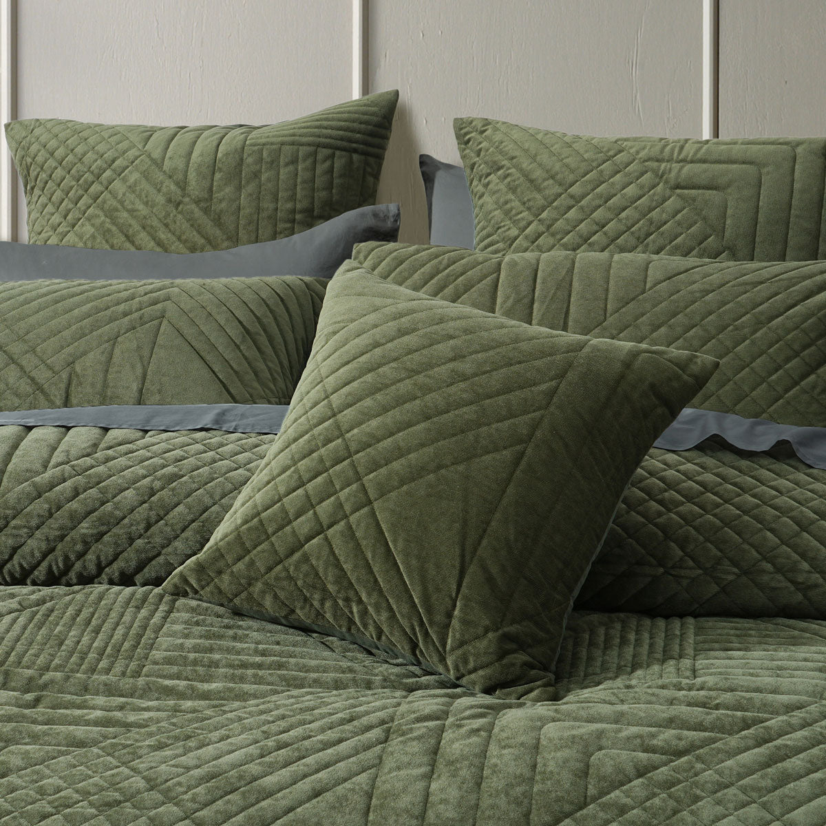 Navarro Olive Soft Velvet Geometric Quilt Cover Set Queen