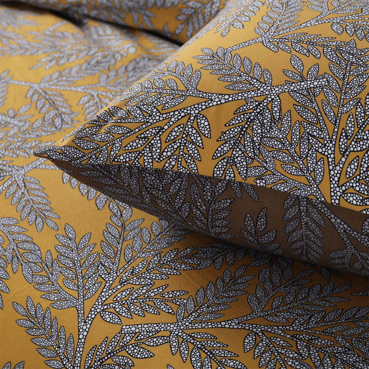 Clove Washed Cotton Printed Reversible Quilt Cover Set Queen