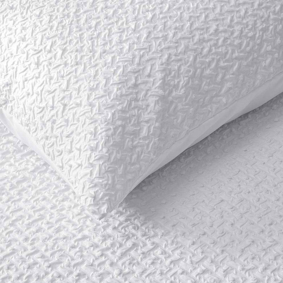 Dotty Clip White Jacquard Quilt Cover Set King