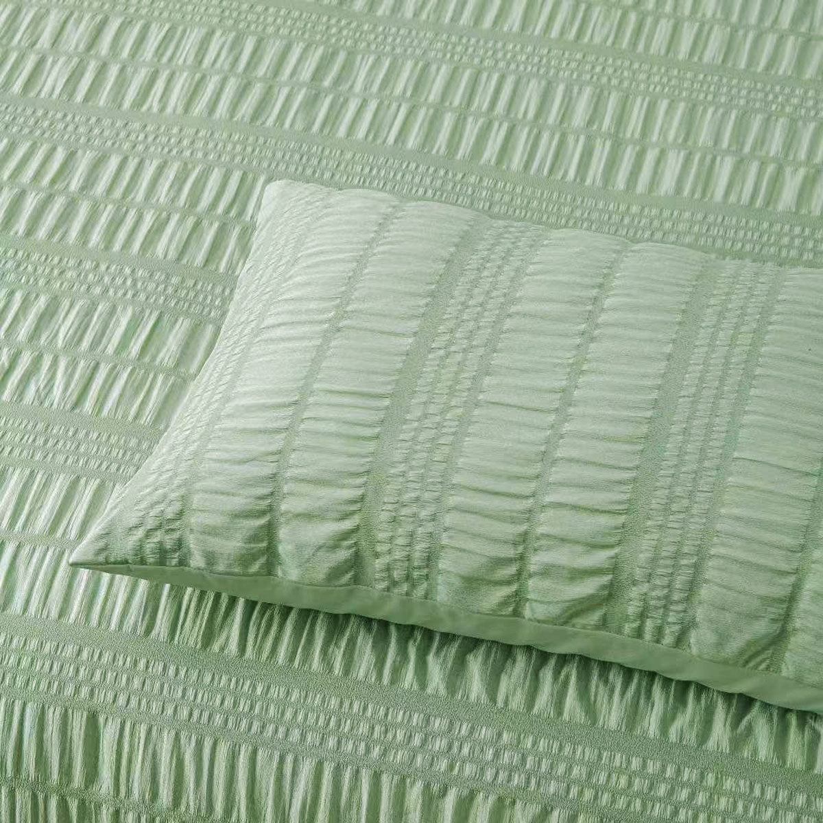 Seersucker Sage Polyester Quilt Cover Set Queen