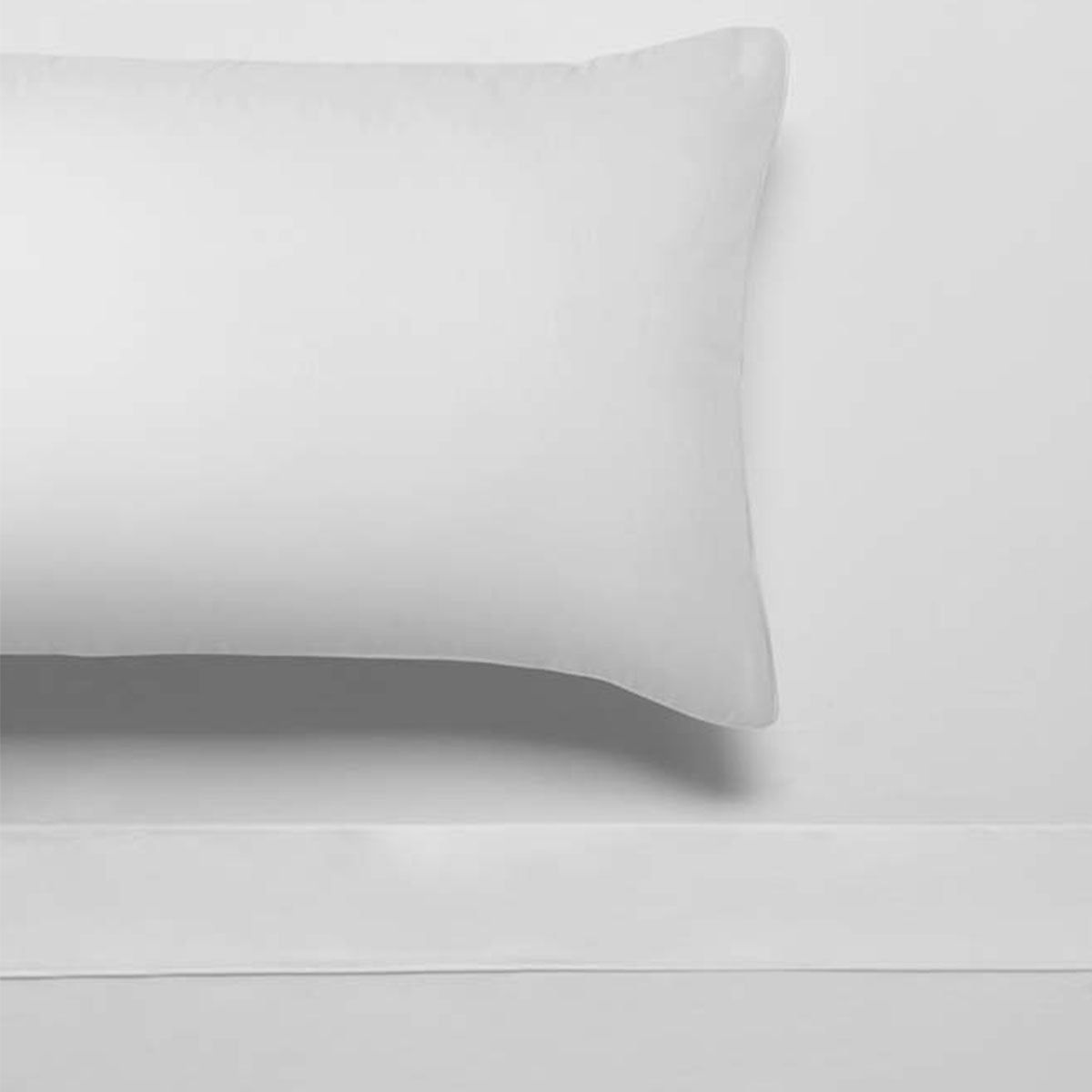 White Piped Hotel Deluxe Cotton Sheet Set Queen