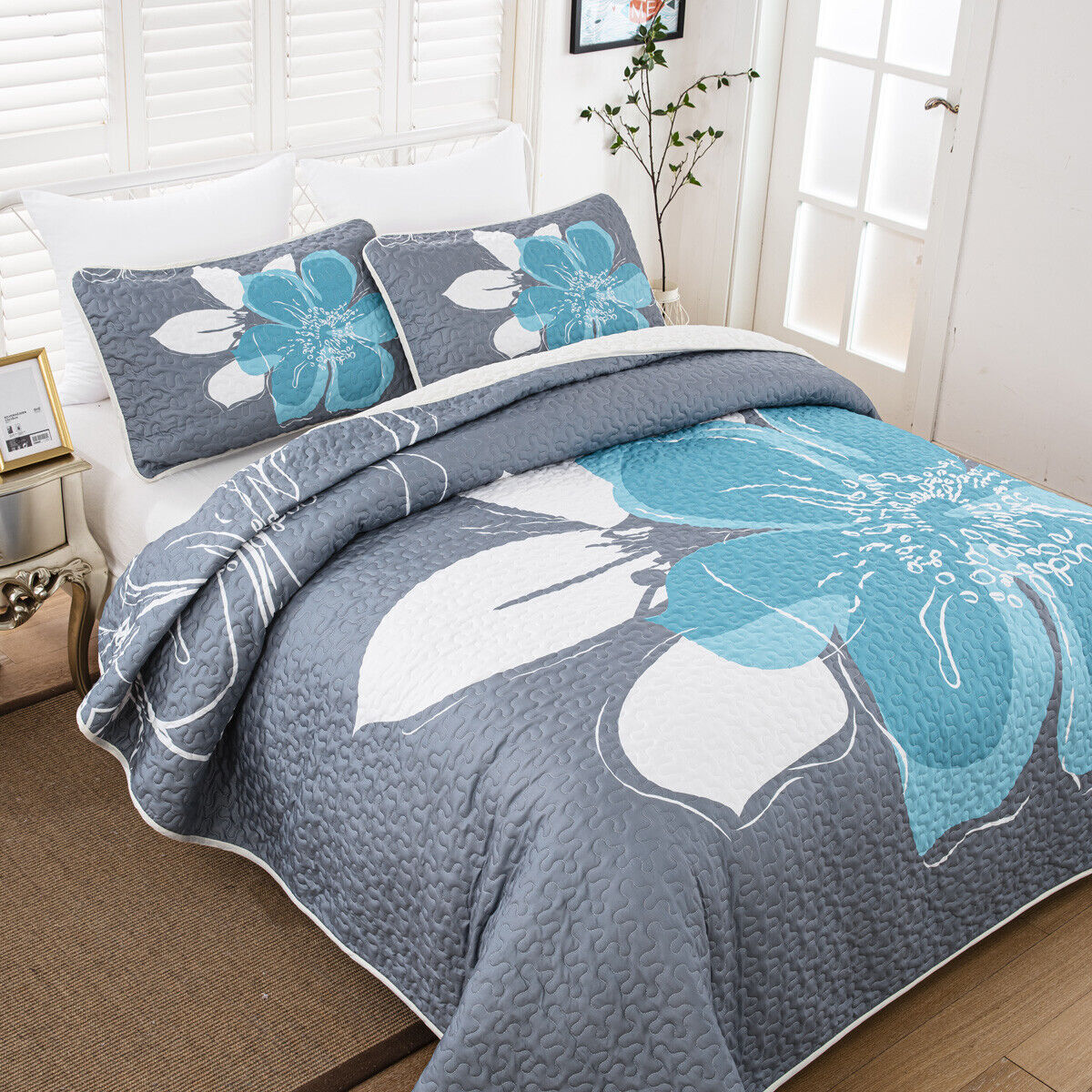 Vintage Delicate Teal floaral Pattern 3 Pc Bedspread & Pillow Cover Set