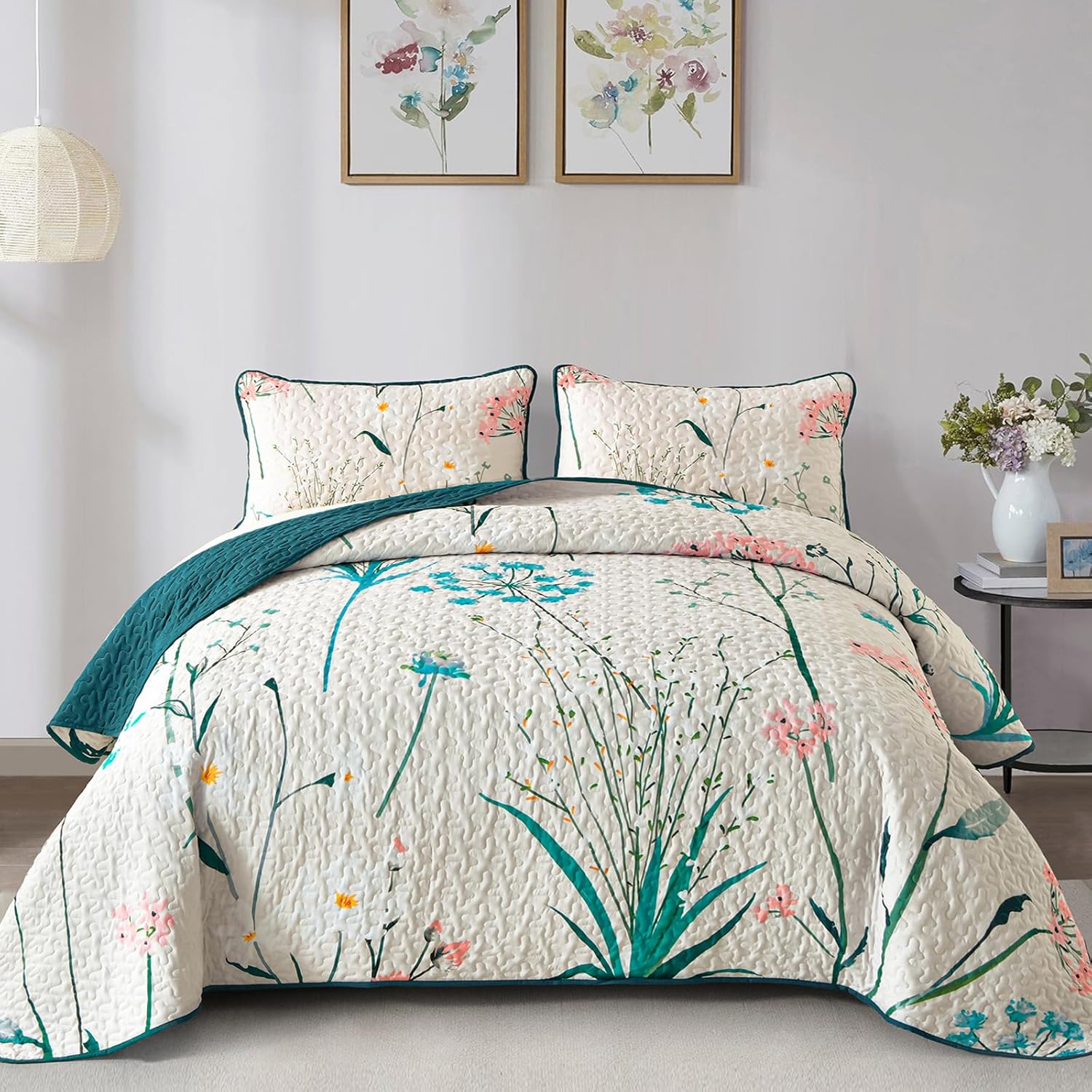Soft floaral Orchid Dream 3 Pc Bedspread & Pillow Cover Set